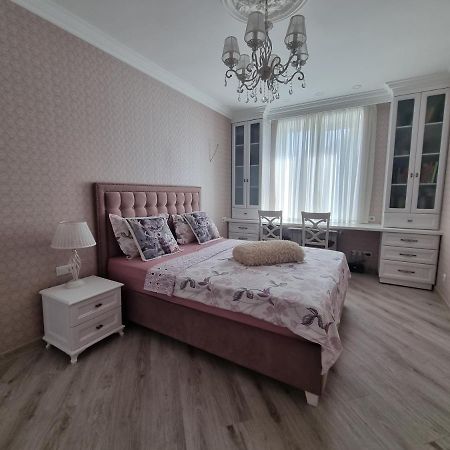 Aparthotel City Center 基希讷乌 外观 照片