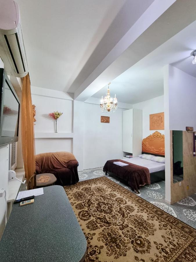 Aparthotel City Center 基希讷乌 外观 照片